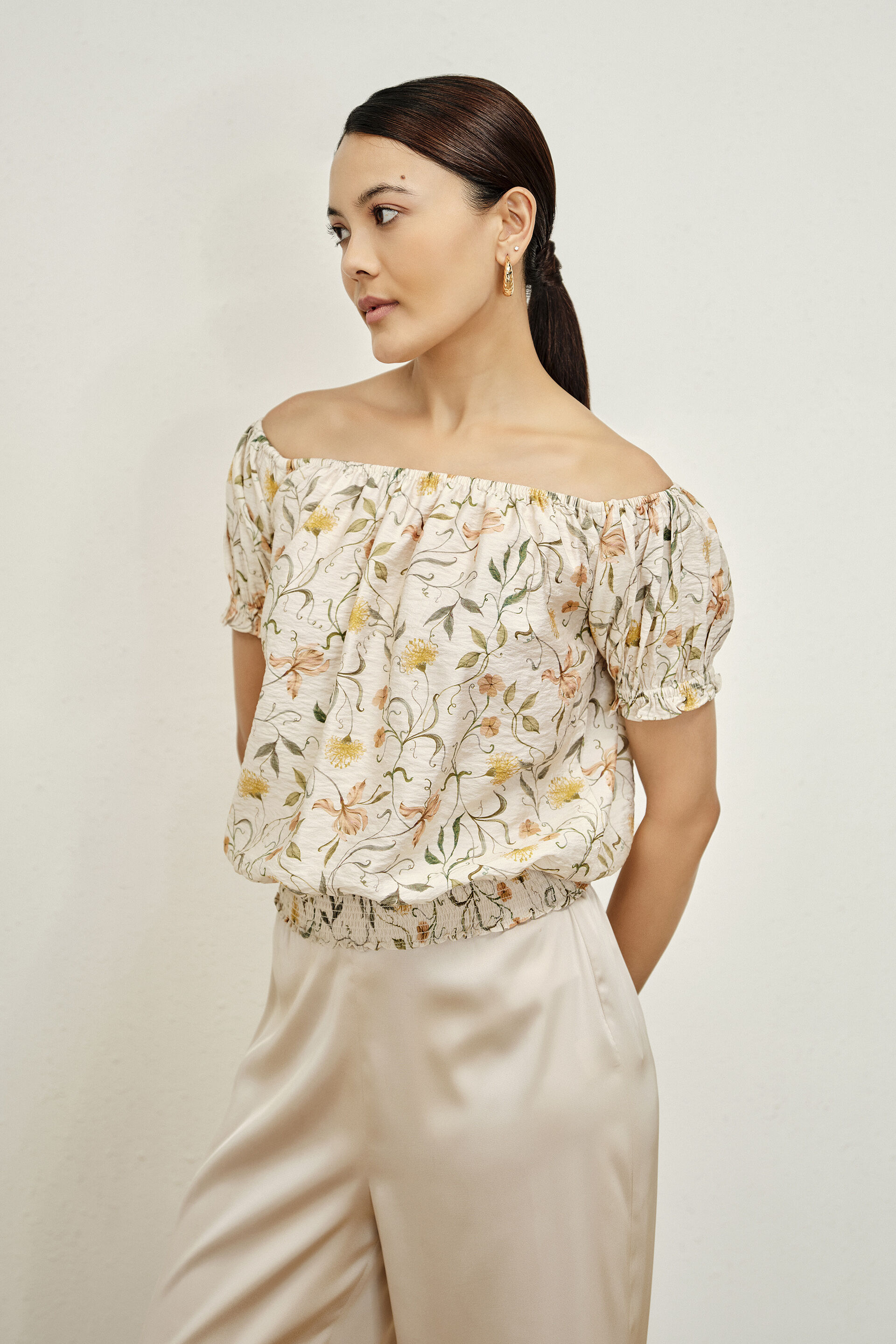 Natalya Ivory Floral Top, Green, image 2